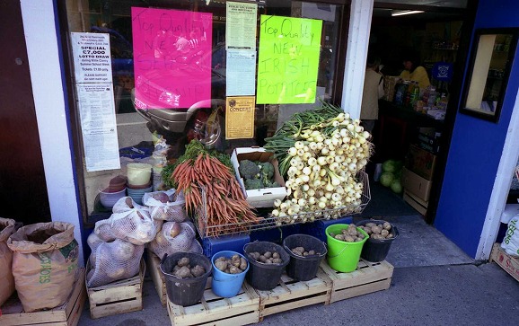 ミルタウンマルベイでの野菜販売所